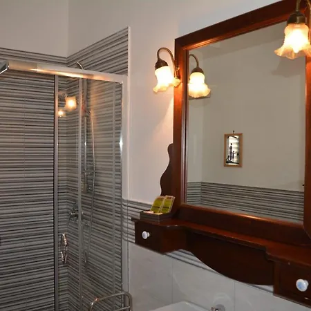 Amaranta بيت ضيافة